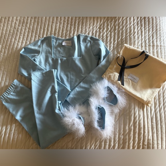 Sleeper Set 🩵 - Picture 5 of 7